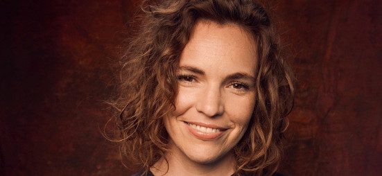 Beth Stelling