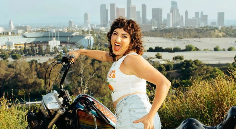 Steph Tolev: Keepin' Em Hard